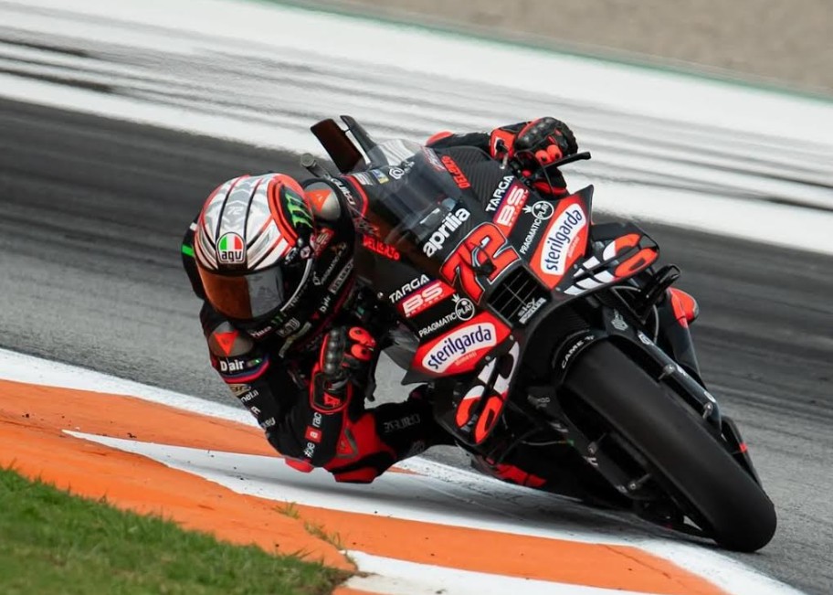 Hasil MotoGP Valencia 2025: Marco Bezzecchi Tutup Musim dengan Kemenangan
