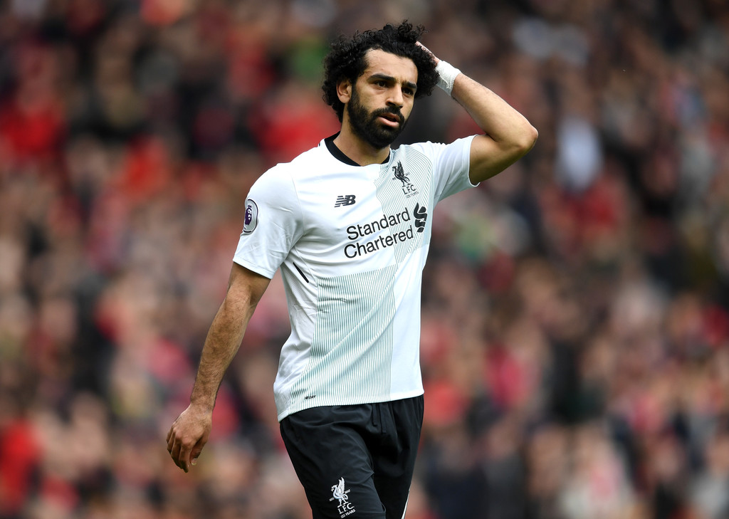 Sukses Buat Mohamed Salah Mati Kutu, Ashley Young Dipuji Jose Mourinho