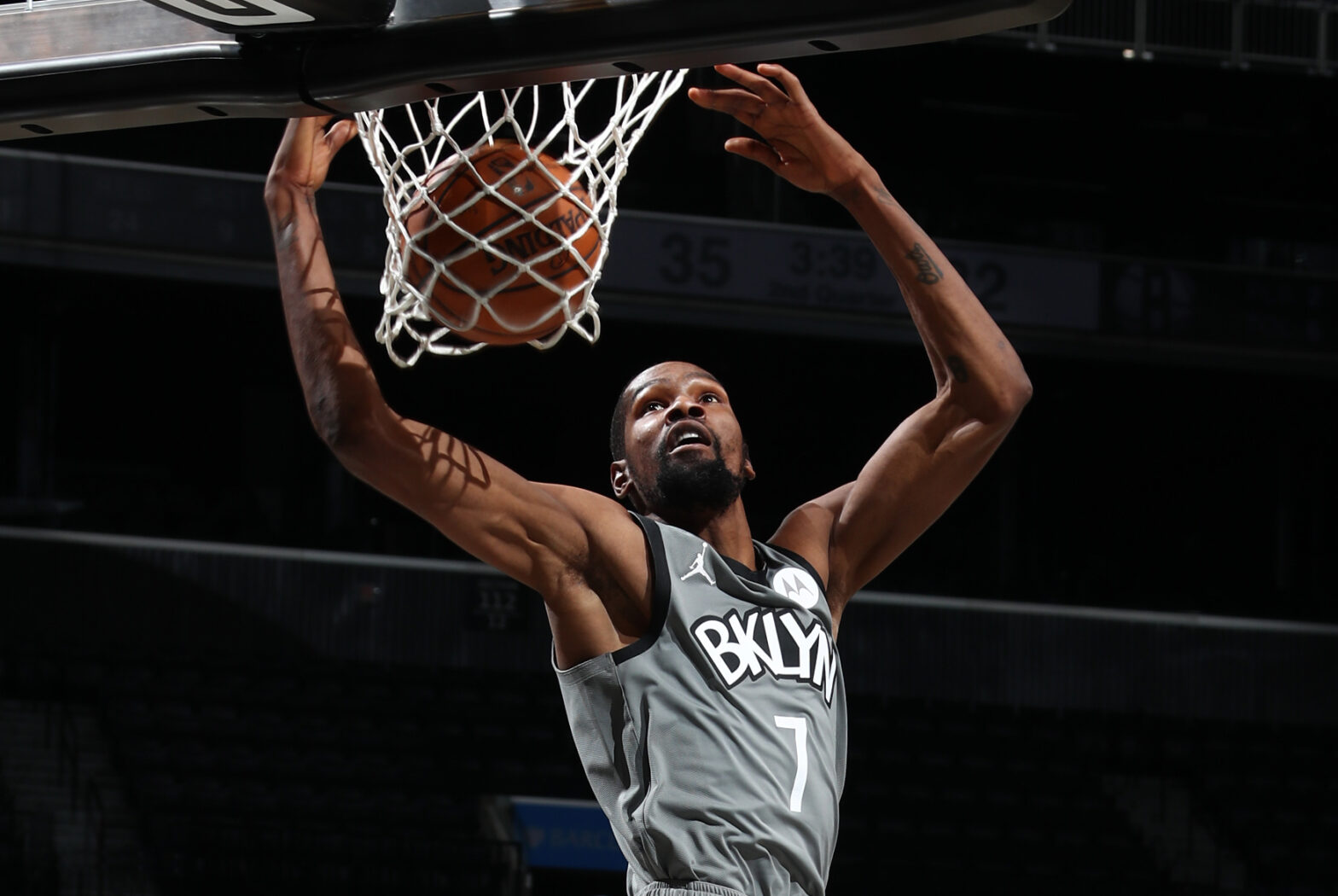 Steve Nash Sampaikan Kabar Baik soal Durant dan Irving
