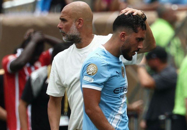 Rayan Cherki Bukan Pemain Pilihan Pep Guardiola untuk Gantikan Kevin De Bruyne