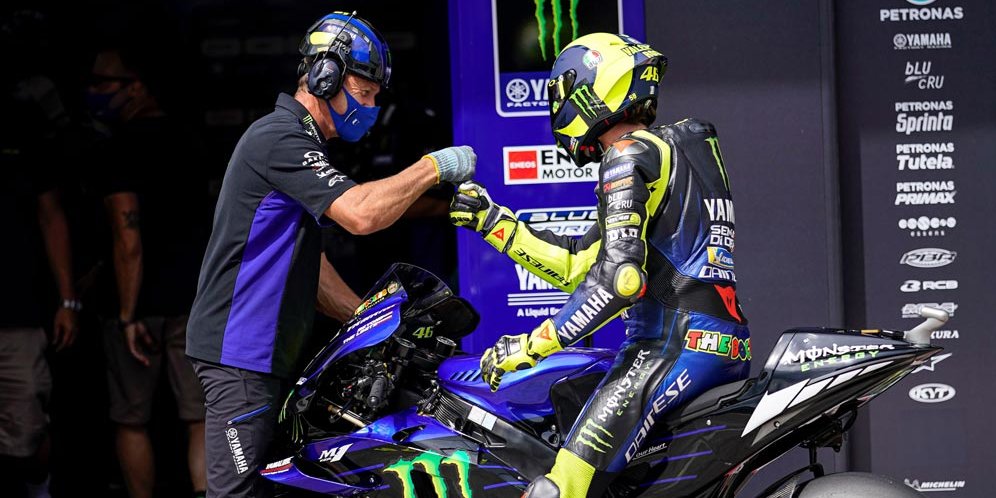 Valentino Rossi Geram dengan COVID-19