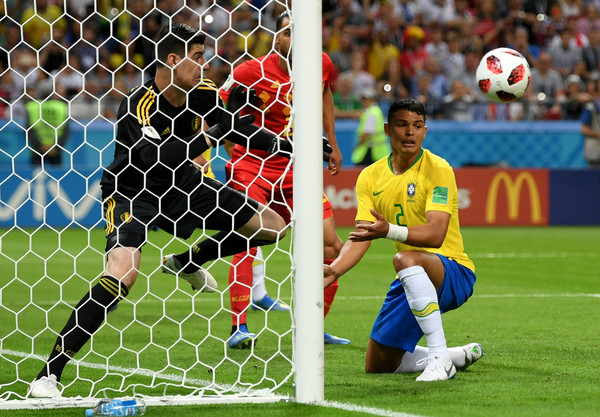 Thiago Silva Ingin Timnas Brasil Hapus Hasil Buruk di Stadion Mineirao