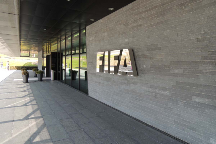 FIFA Berencana Perpanjang Bursa Transfer Musim Panas hingga Akhir Tahun