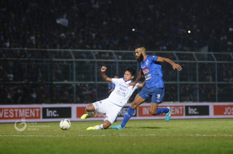 Panpel Arema FC Sampaikan Permohonan Maaf Atas Ketidaknyamanan Persib Bandung