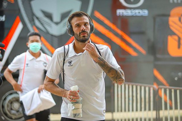 Ada Opsi Batal dalam Kesepakatan Persib Bandung dengan Tyronne del Pino