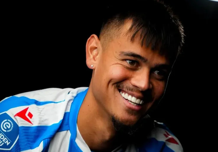 Mees Hilgers Tak Ragu Gabung Heerenveen, Ini Alasannya