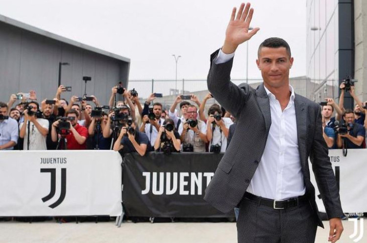 Nostalgia - Dua Tahun Cristiano Ronaldo di Juventus: Diwarnai Pemecahan Rekor dan Jadi Magnet Sepak Bola Italia