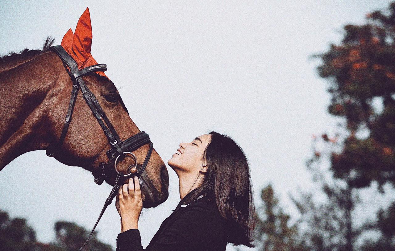 Charlotte Ramadhan dan Impian Besar Memajukan Equestrian di Indonesia