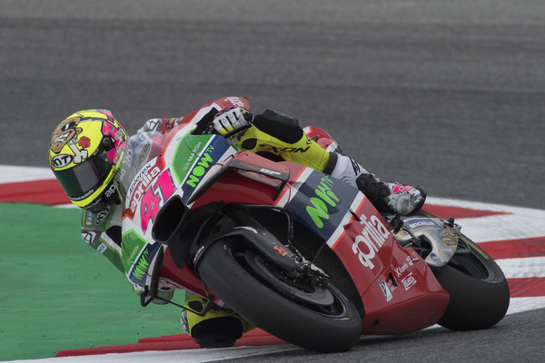 Hari Terakhir Tes Shakedown Sepang: Aleix Espargaro Tercepat, Andrea Iannone Sakit Gigi