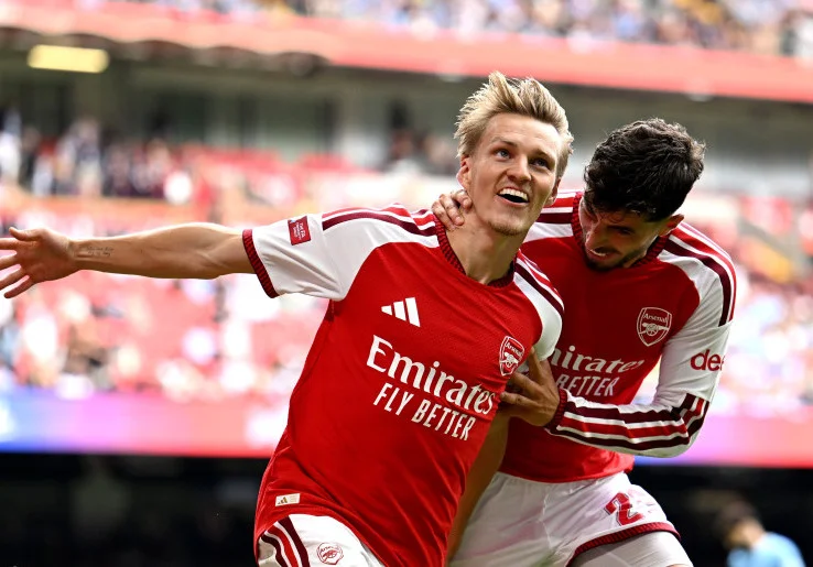 Raih Gelar Community Shield, Arsenal Dibayangi Kutukan Gagal Juara Premier League