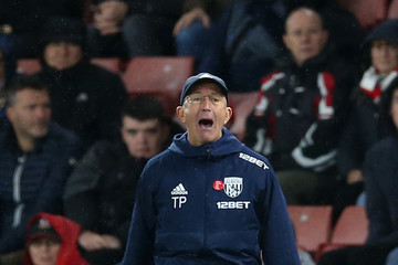 West Brom Resmi Pecat Tony Pulis