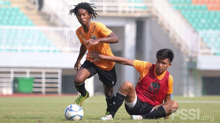 Pecahkan Rekor Debut Termuda, Awal Jalan Ronaldo di Sepak Bola Indonesia