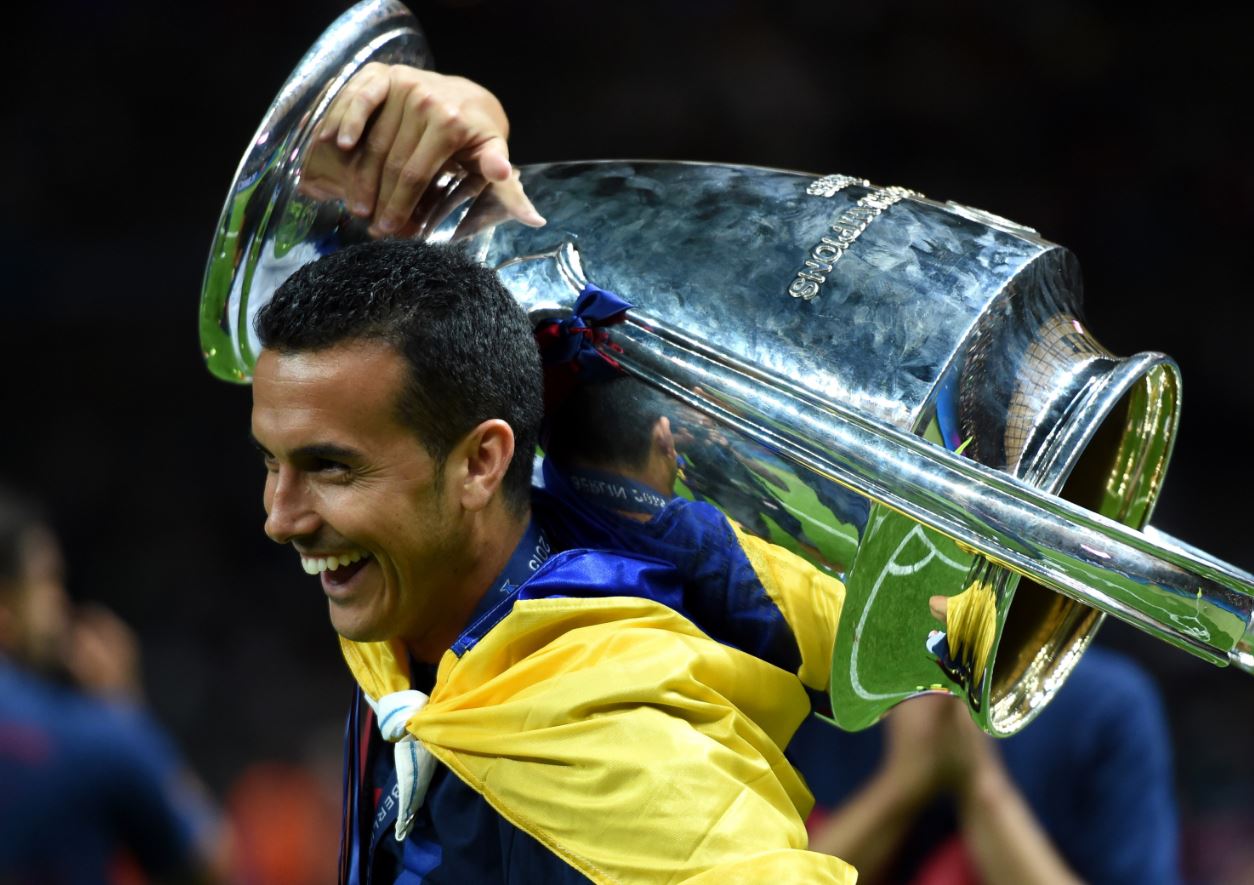 Koleksi Total 25 Trofi, Legenda Barcelona Pensiun pada Usia 39 Tahun
