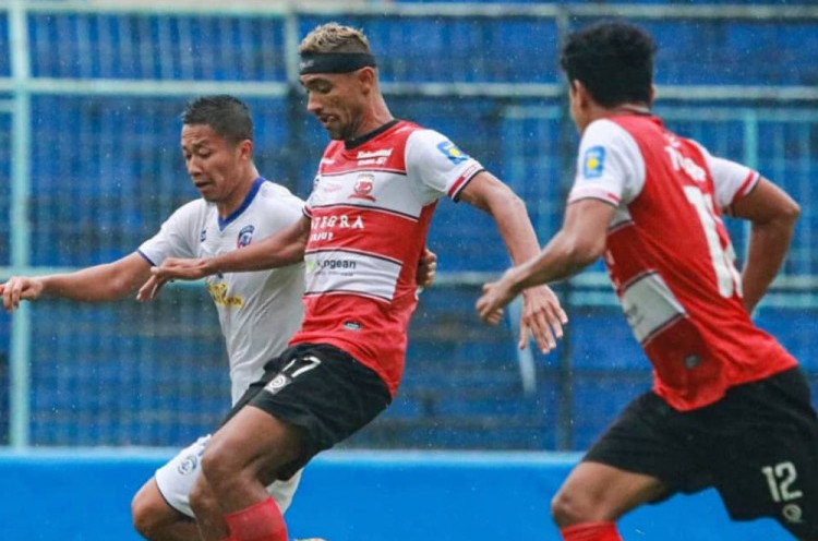 Kalah 3-4 dari Arema FC, RD Tuntut Pemain Pelapis Madura United Pahami Skema