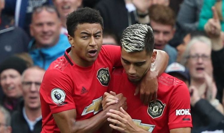 Donny van de Beek Datang, Manchester United Bakal Lepas Jesse Lingard dan Andreas Pereira