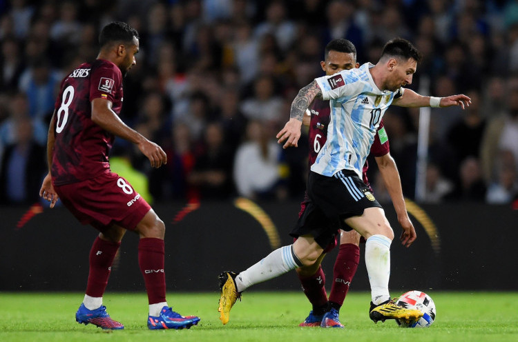 Beda Nasib Lionel Messi: Dicemooh di PSG, Dipuja di Argentina