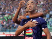 Striker PSIS Semarang Bruno Silva Ajak Fans Vaksinasi