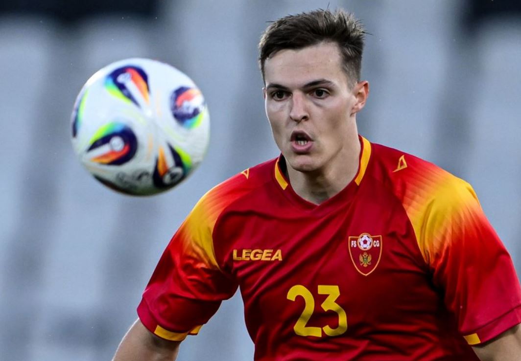 Waduh, Ternyata Ada Polemik pada Transfer Andrej Kostic ke AC Milan
