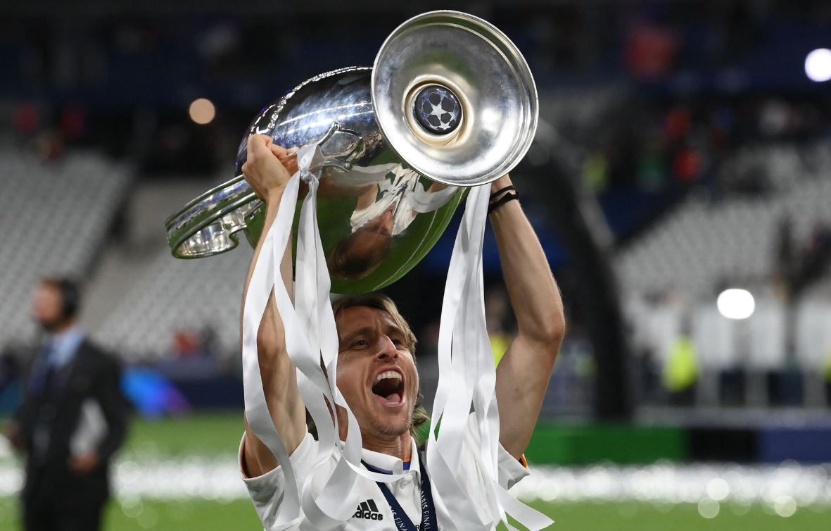 Luka Modric Tambah Masa Bakti dengan Real Madrid