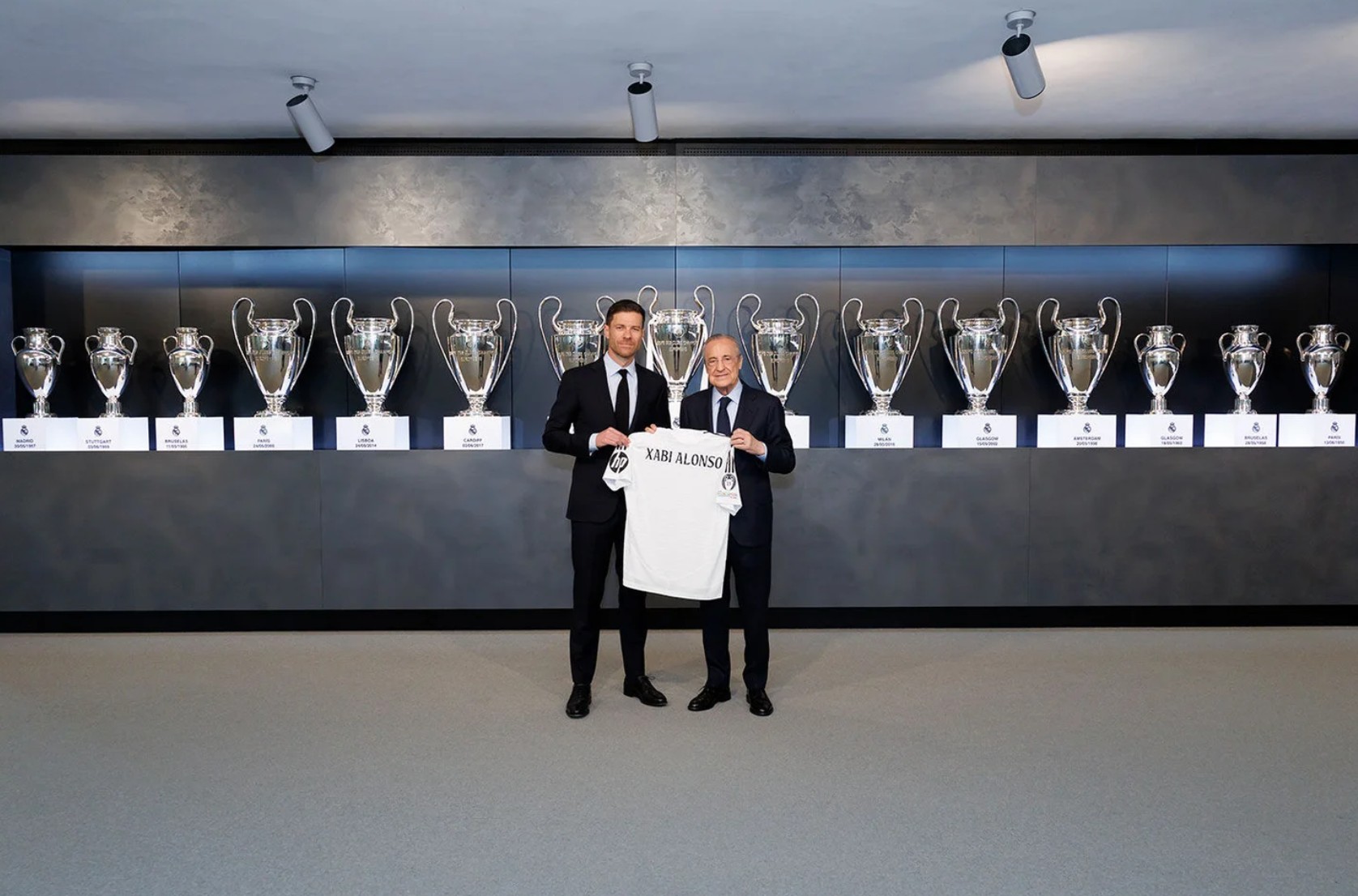 Xabi Alonso Ingin Jadikan Jude Bellingham Gelandang yang Efisien