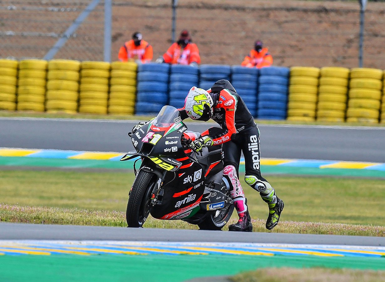 Performa Motor Aprilia Bikin Espargaro Geregetan