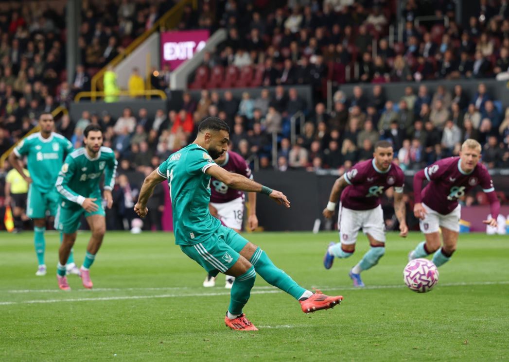 Hasil Premier League: Burnley 0-1 Liverpool, Penalti Mohamed Salah Jadi Pembeda