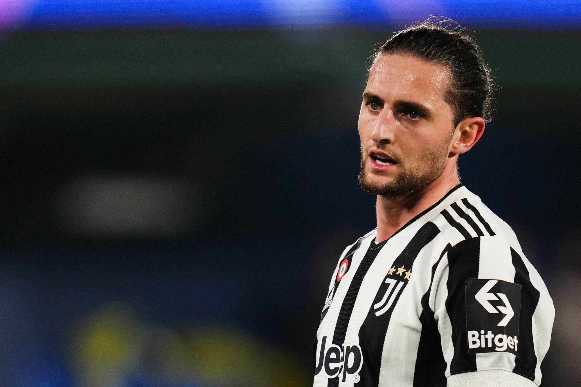 Lebih Murah, Adrien Rabiot Bikin Manchester United Melirik