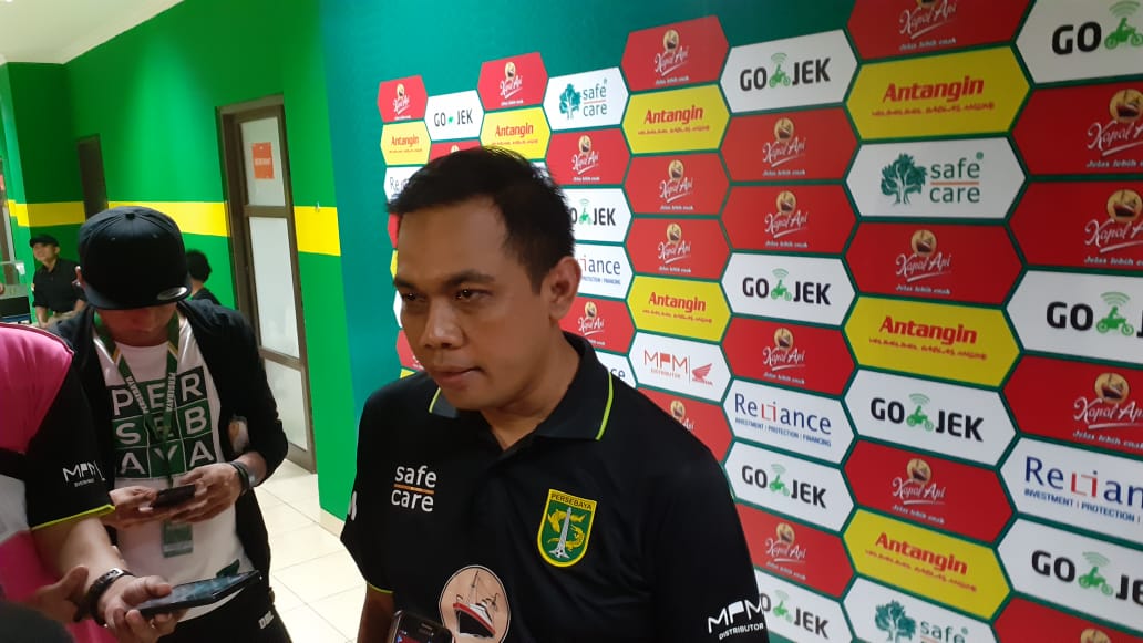 Djanur di Ambang Pemecatan, Persebaya Mulai Mencari Pelatih Baru?