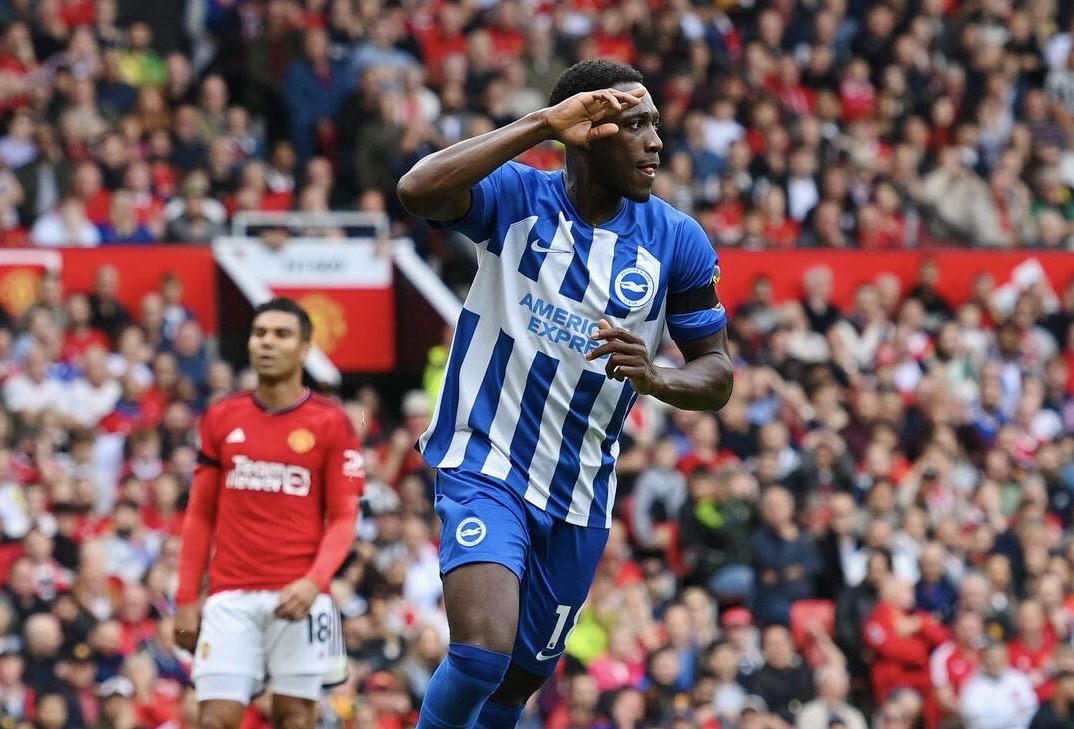 Manchester United Berdosa Menjual Danny Welbeck