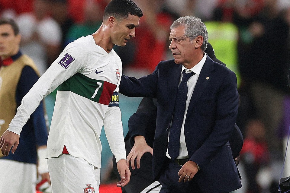 Fernando Santos Dipecat, Cristiano Ronaldo Belum Berikan Pesan Perpisahan