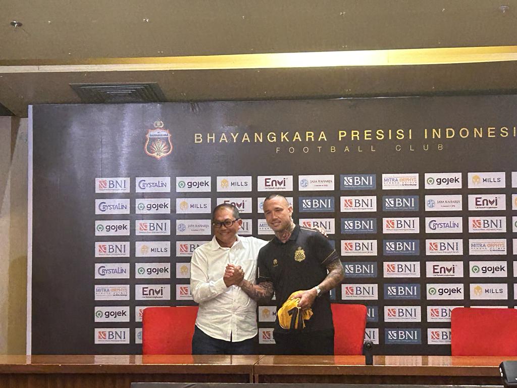 Gabung Bhayangkara FC, Radja Nainggolan Tebar Janji Manis