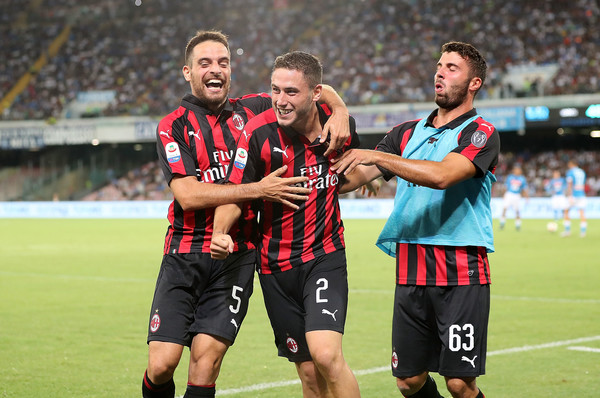 Legenda Kritik Strategi Transfer AC Milan