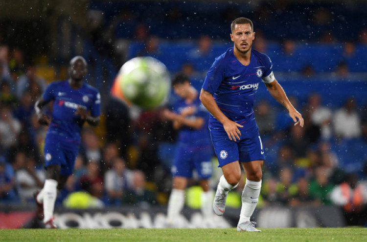 Maurizio Sarri Indikasikan Eden Hazard Bertahan dan Jadi Kapten Chelsea