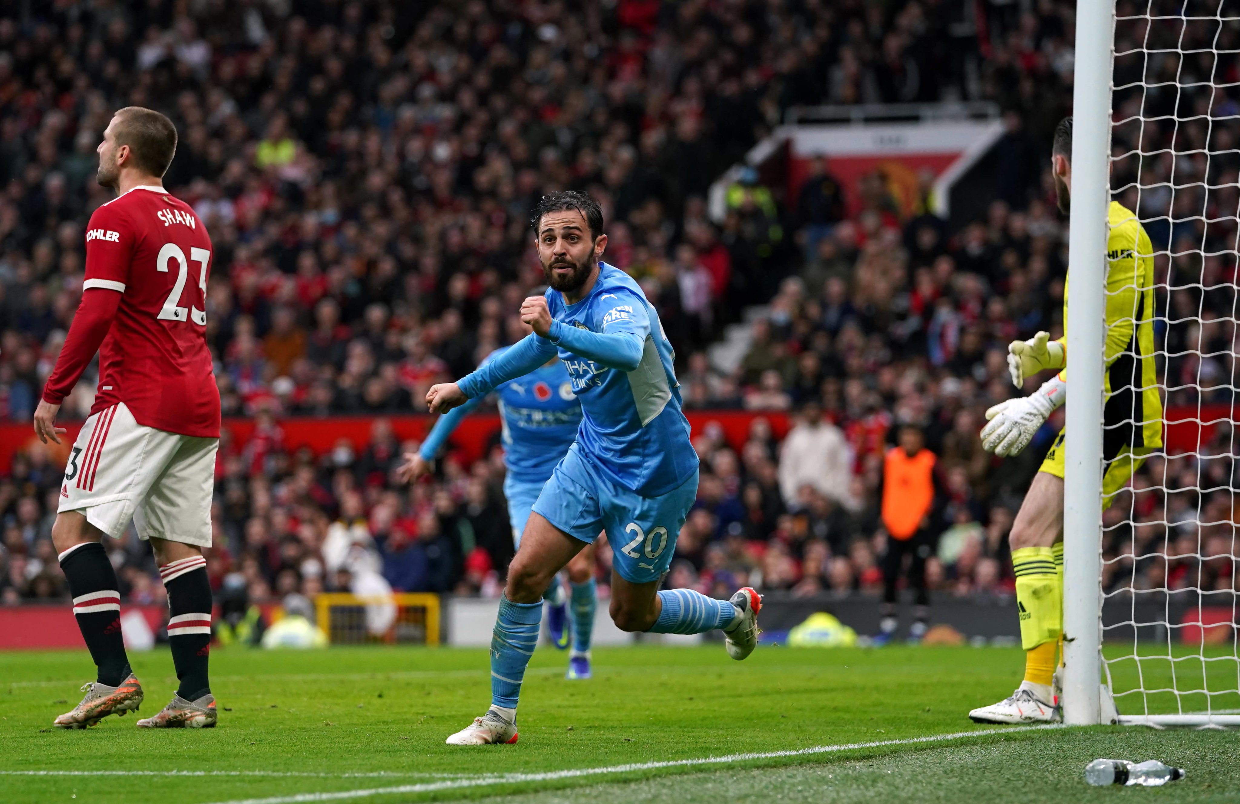 Man United 0-2 Man City: Tetangga Berjaya di Old Trafford