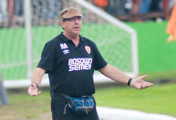 Robert Rene Sebut Hasil Seri 2-2 Kontra Persija Sudah Bagus untuk PSM