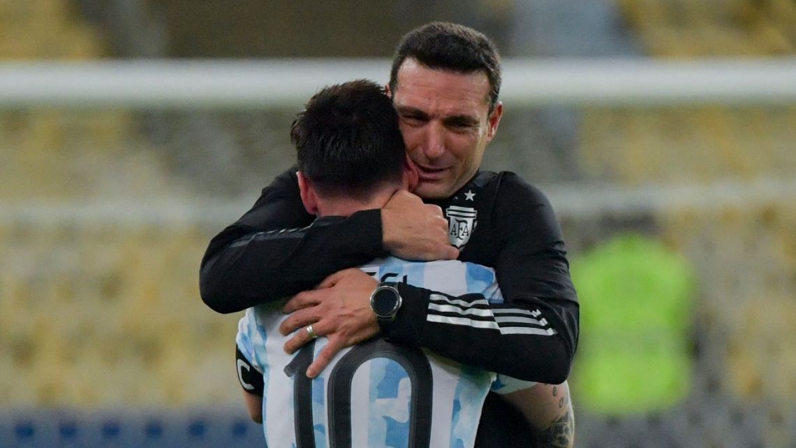 Tahan Nyeri karena Cedera, Messi Tak Mau 'Lempar Handuk'