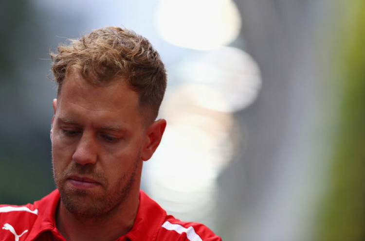 Sebastian Vettel Frustrasi Mengejar Lewis Hamilton