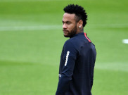 Barcelona Gigit Jari, Neymar Putuskan Bertahan di PSG