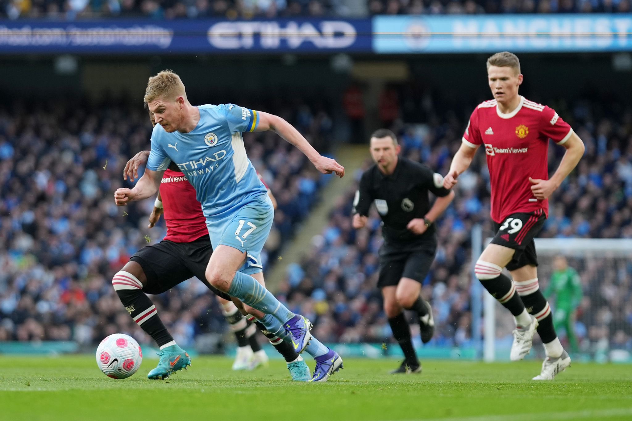 Manchester United Dikritik Legendanya Sendiri, Kevin De Bruyne Tak Setuju
