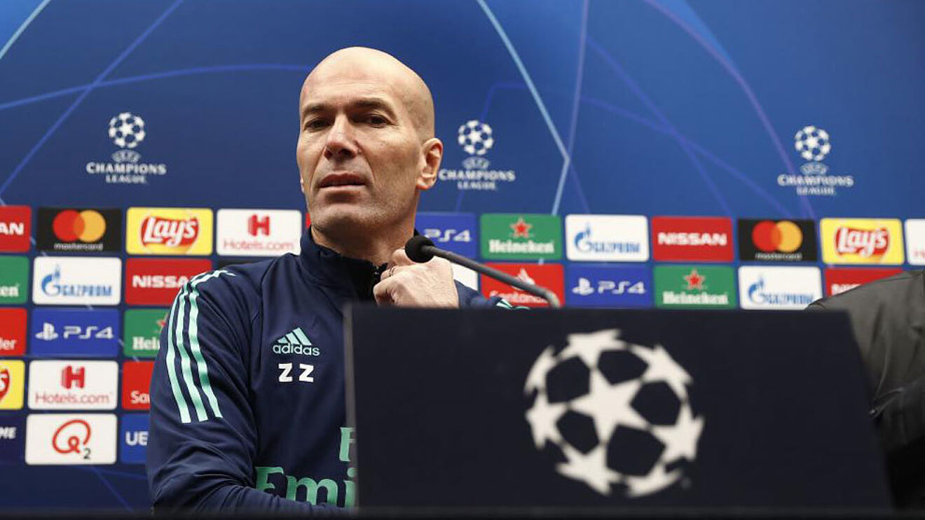 Berkonflik dengan UEFA, Zidane Tak Takut Real Madrid Dikerjai Wasit
