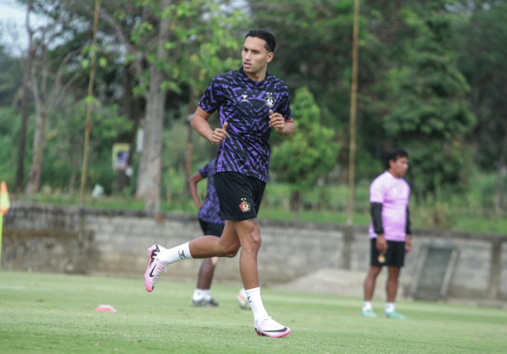 Tinggalkan Persib Bandung, Ezra Walian Kepincut Proyek Besar Persik Kediri