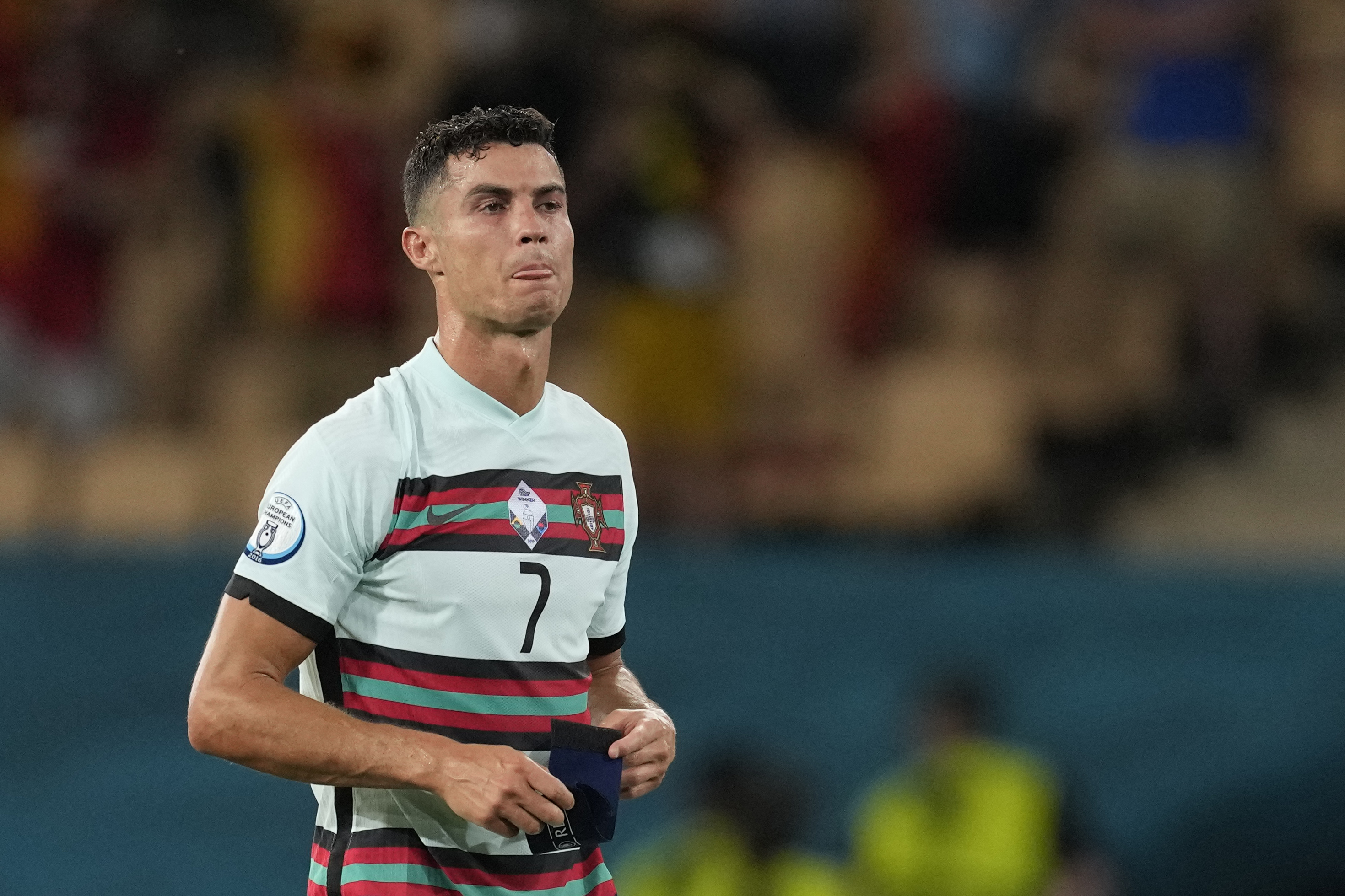 Sekarang Tendangan Bebas Cristiano Ronaldo Hancur-hancuran