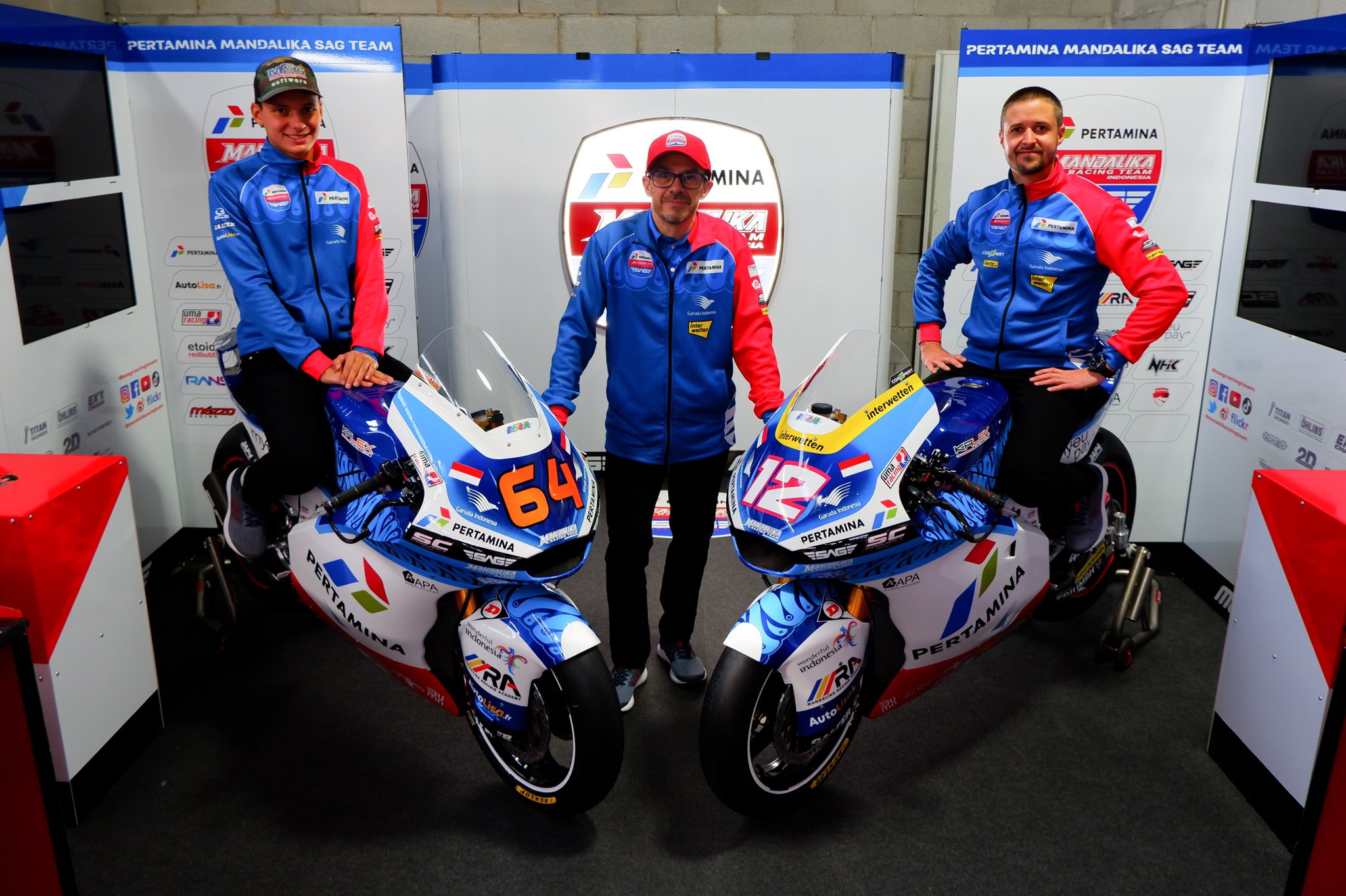 Keren, Motor Mandalika SAG Racing Team Bercorak Batik