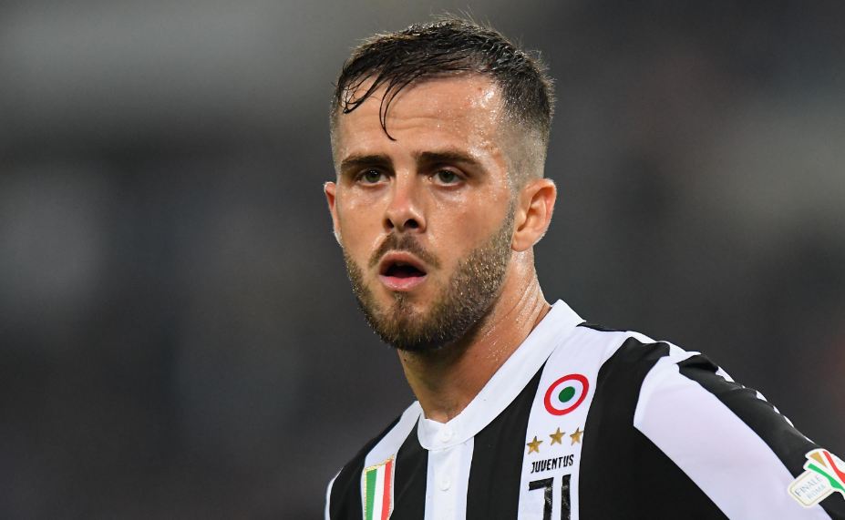 Miralem Pjanic Semakin Dekat Berlabuh ke Barcelona