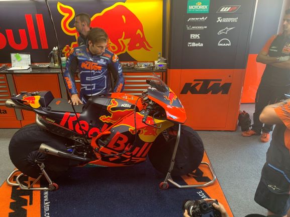 Johann Zarco di KTM Bisa Seperti Andrea Dovizioso di Ducati 