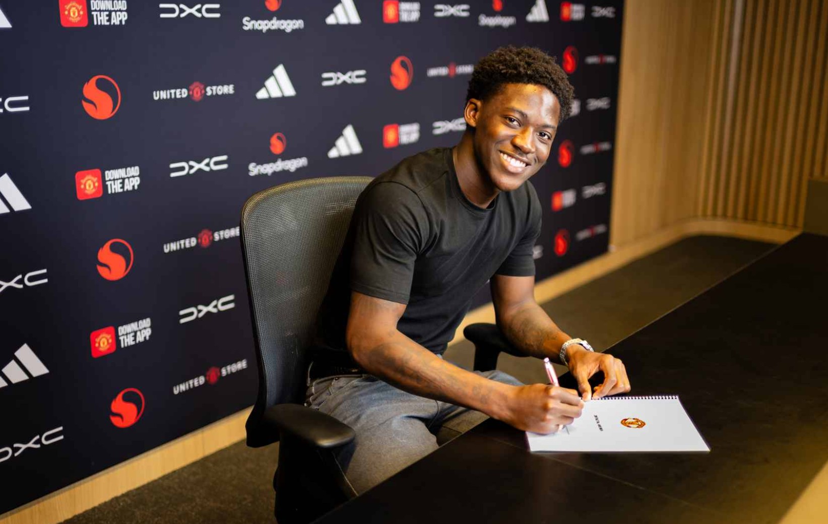 Terungkap Alasan Kobbie Mainoo Teken Kontrak Baru dengan Manchester United