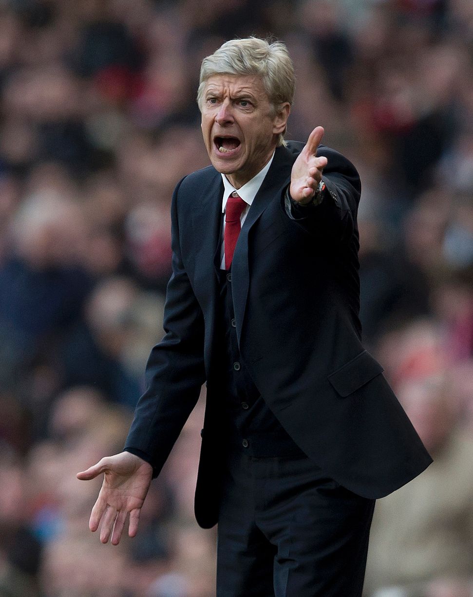 Arsene Wenger Sabet Penghargaan Pelatih Terbaik 