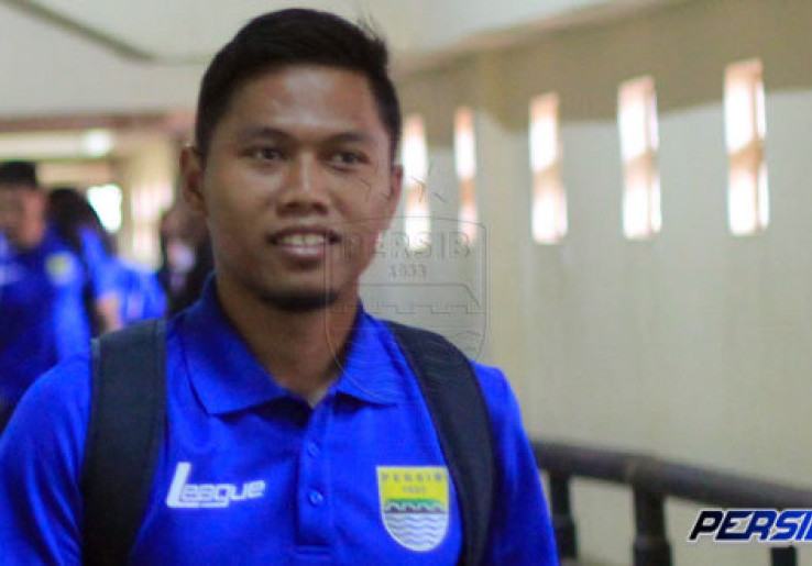 Tony Sucipto Waspadai Surabaya United