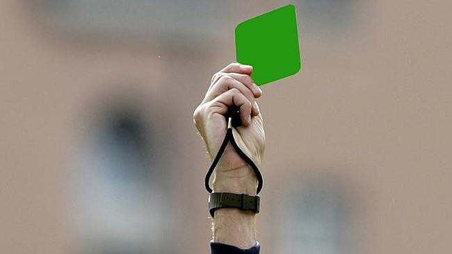 Kartu Hijau Diperkenalkan di Serie B