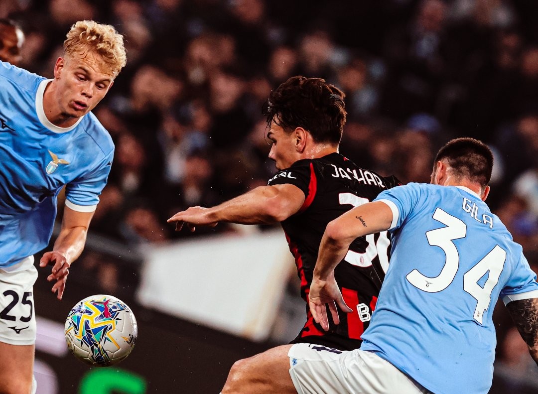 Bukan Fokus Kejar Inter, Milan Harus Mewaspadai Klub yang Ada di Bawahnya